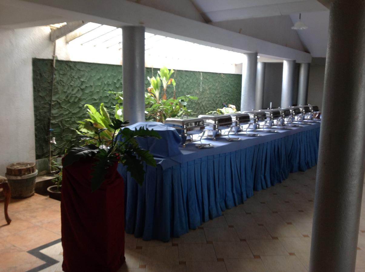 Ninnada Beach Hotel Marawila Zewnętrze zdjęcie