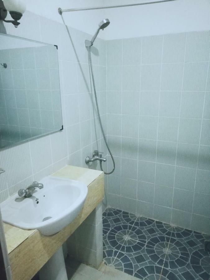 Ninnada Beach Hotel Marawila Zewnętrze zdjęcie